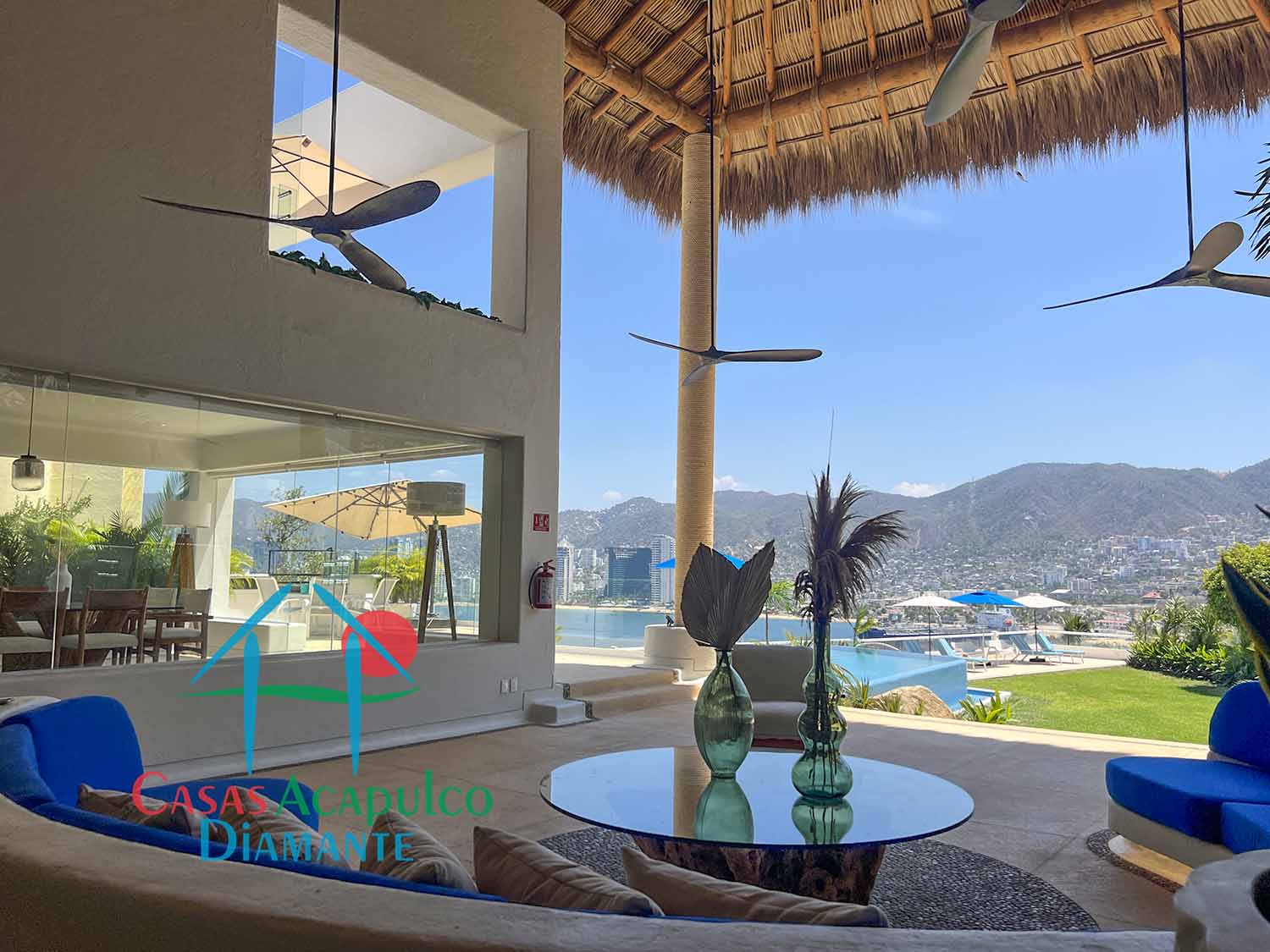 Villa Sahasrara - Sala principal 4 Villa Sahasrara - Sala principal 4